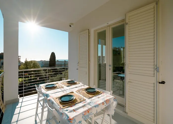 Borgo Antico - Casa White P1 Tellaro