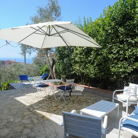 Апартаменты Borgo Antico - Casa White P1 *