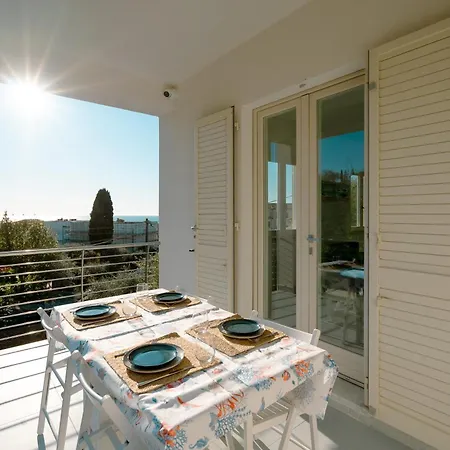 Borgo Antico - Casa White P1 Tellaro