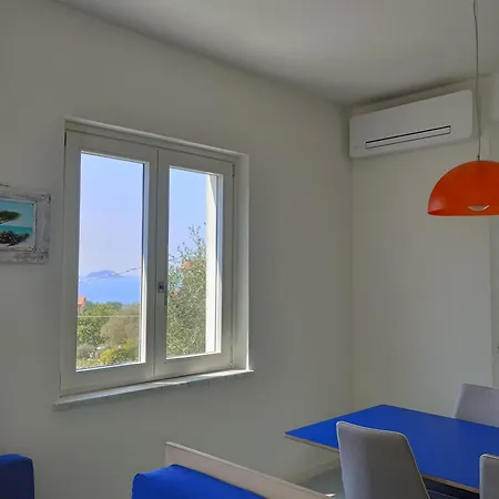 Borgo Antico - Casa White P1 Apartamento Tellaro
